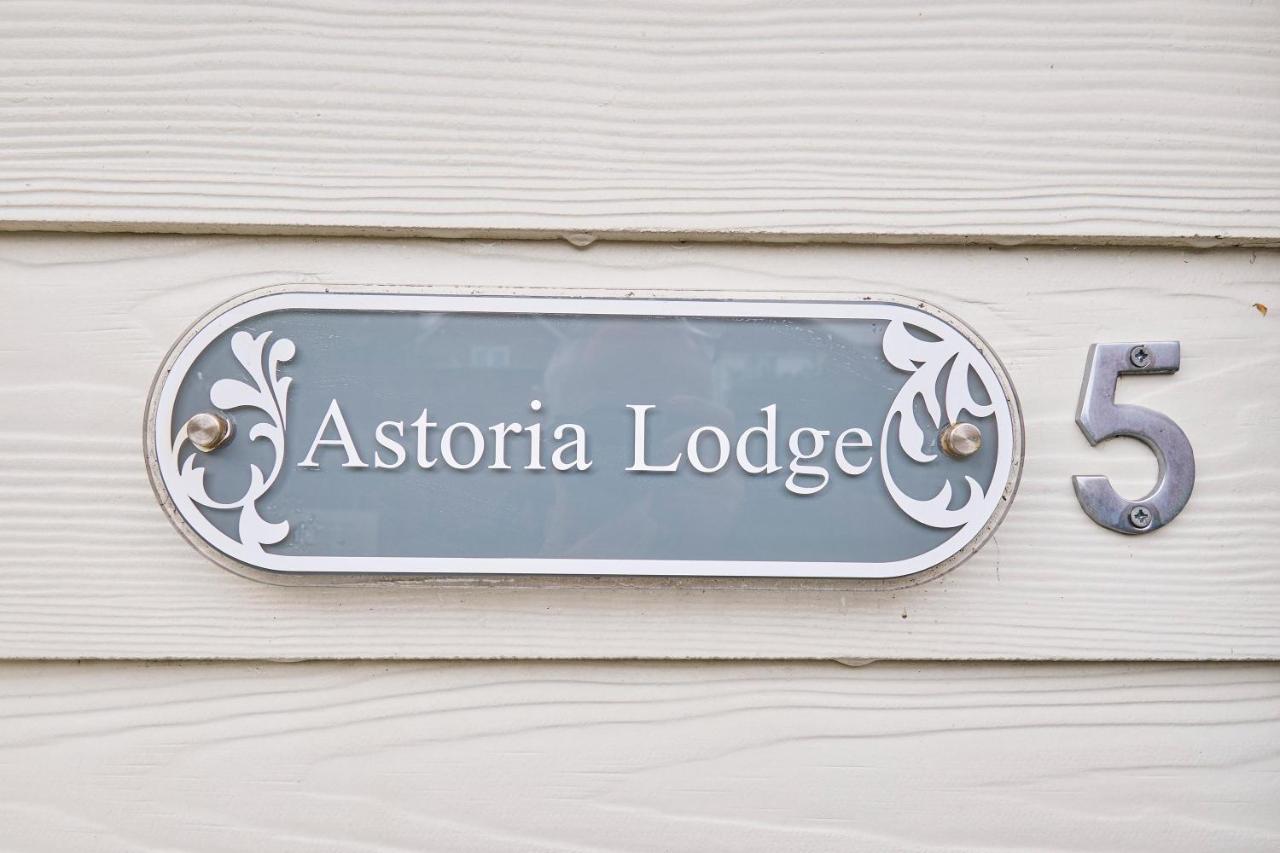 Host & Stay - Astoria ブロードステアーズ エクステリア 写真